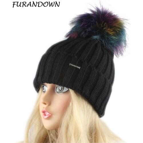 Multi colored Pom Pom Beanie Hat Women Thick Knit Cap Winter Skullies Beanies For Ladies Warm Hat