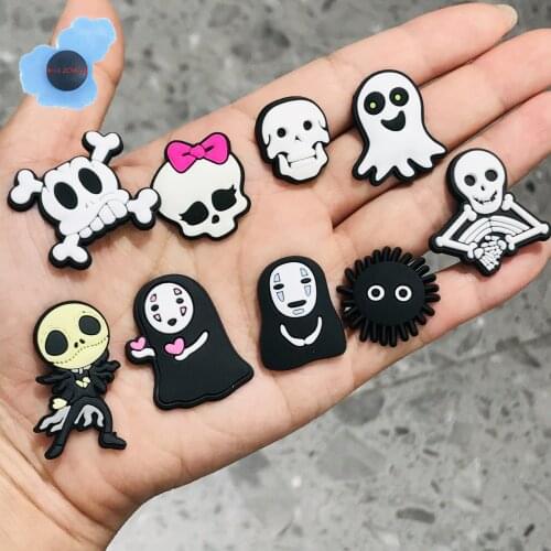 1pcs Spirited&Away Skulls Ghost Shoe Charms Accessories No Face Man Japan Icon Garden Shoe Decoration for Kids Gift