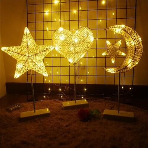 Creative LED Night Light Christmas Star Moon Table Lamp Battery Powered Rattan Woven Bedroom Bedside Lamp Party Home Decoration