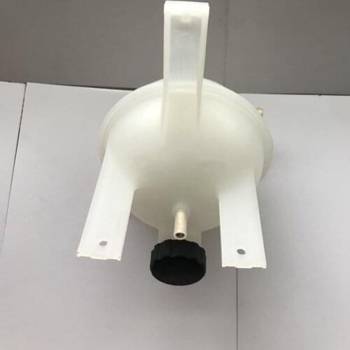 Expansion kettle assy for SAIC MAXUS V80Antifreeze water tank