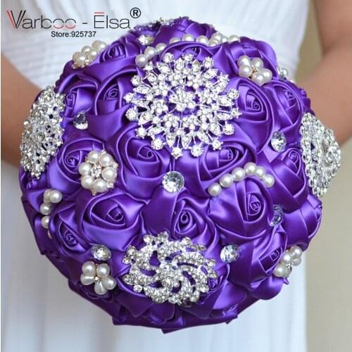 Gorgeous beaded crystal artificial wedding bouquets satin rose bridesmaid flower bouquet pearl bridal bouquets buque de noiva