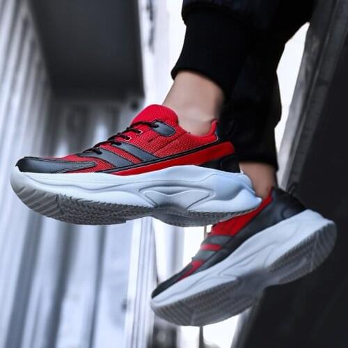 Shoe 2020 hot Mens Sneakers black man mens sapato shoes Fashion causal sneakers 39 solid casual leisure s Men sport informales