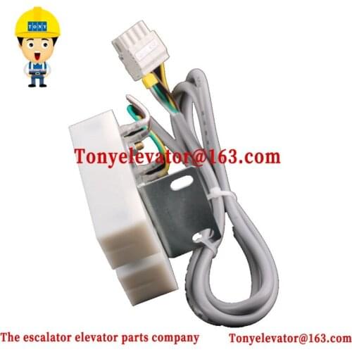 Elevator Bistable magnetic protection switch ID.NR.418481 With Braket MSRBI/MSRB1 VKN≤8m/s