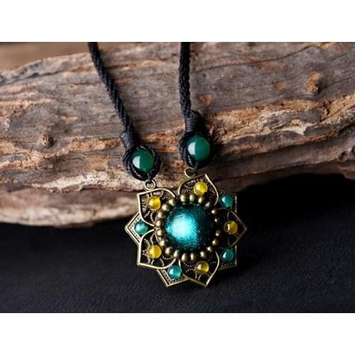 National style ancient tree thousand rattan original glass fashion necklace collarbone womens personalized simple Pendant