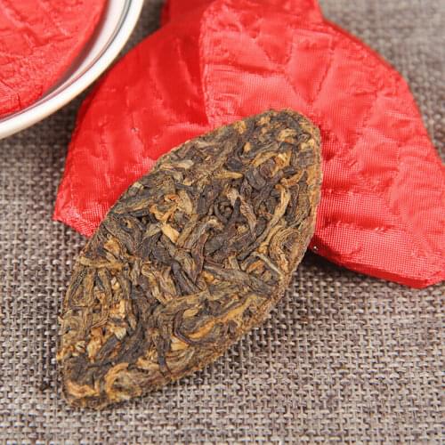 2021 Fengqing Dianhong Honey Fragrance Leaves Dian Hong Black Chinese Tea Gold Leaf