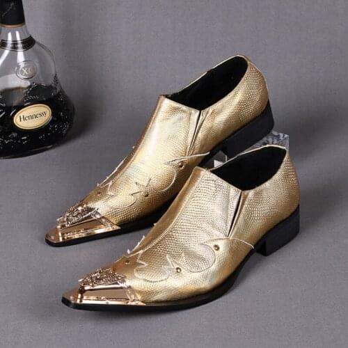 Christia Bella Classic Metal Carved Pointed Toe Man Golden Genuine Leather Shoes Big Size Fashion Floral Mens Party Dress Shoes