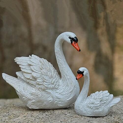 A pair of mini real life swan models resin simulation white swan garden decoration gift about 6-10cm xf3011