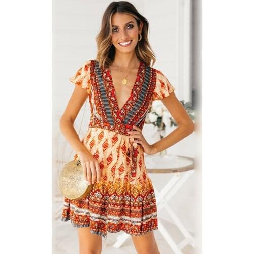 2019 New Summer Dress Fashion Trendy Casual Sexy Bohemian Beach Large Size Slim Print V Collar Short Sleeve Dresses Women ZW147