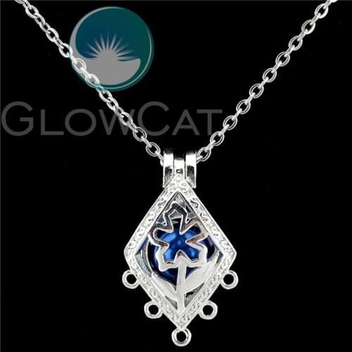 Copper Flower Filigree Rhombus Design Beads Cage Perfume Diffuser Pearl Cage Locket Necklace Pendants for Oyster K976