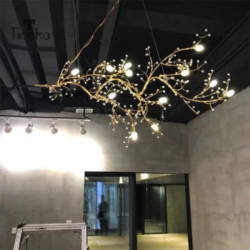 Tiooka Post-modern Hotel Restaurant Gold Chrome Brance Gypsophila Pendant Light Creative Firefly Crystal Caffee Chandelier LED