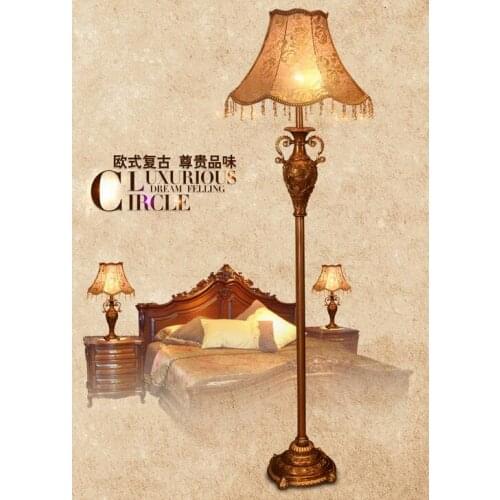 European style living room, bedroom, American RETRO art study creative vertical desk lamp Nordic luxury floor lamp Postage free