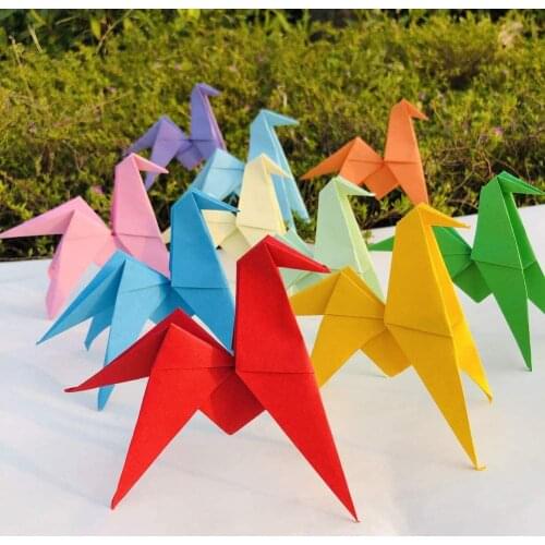 50PCS Folded Rainbow Origami Paper Horse Party Decorations Kids Party Supplies Baby Shower Table Centerpiece Decoration Birthday