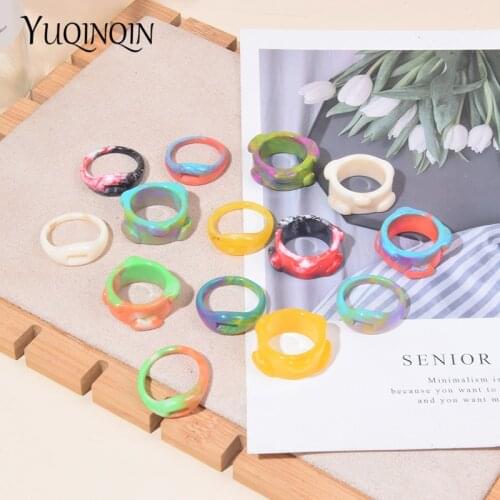 2021 New Korean Ins Vintage Resin Geometric Colorful Round Rings for Women Girls Simple Colourful Fashion Jewelry Party Gifts