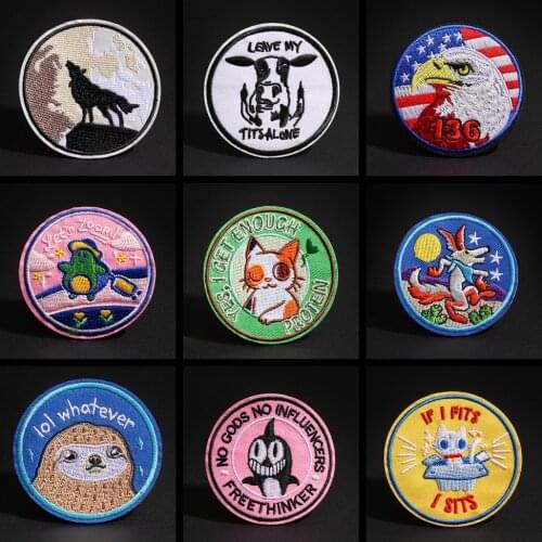 Animal Round Eagle Cow Sloth Embroidered Appliques Iron On cat Fox wolf penguin The bear Patches Diy High-heeled shoes Badges