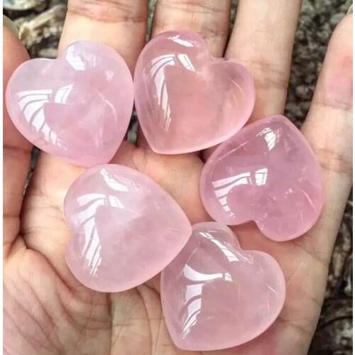 Natural pink crystal crystal heart - shaped crystal heart decoration