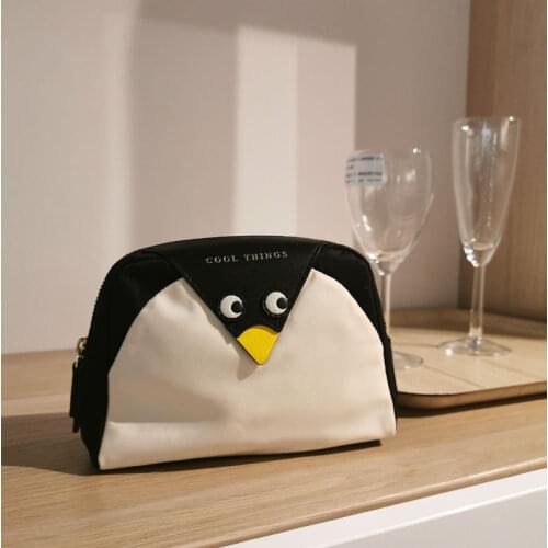 Nylon Fabric Cute Penguin Makeup Bag Women Travel Storage Bag Toiletries Organize Cosmetic Bag Portable Storage Makeup Bag