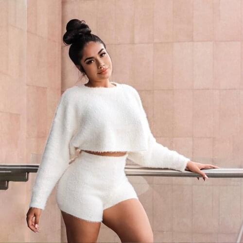 Two Piece Set Women Sweater + Shorts Set Long Sleeve Fleece Crop Tops Bodycon Teddy Plush 2 Pieces Set Women Fluffy Tracksuit
