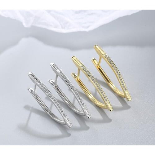 Womens New Fashion Hyperbolic V-Shaped Triangle Drop Earrings Crystal Golden/White Straight Piercing Earring Stud Accessories