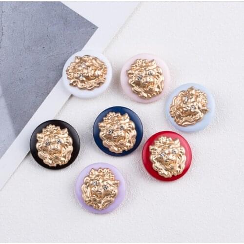 5ps Retro Womens coats Lion head black Golden metal Alloy With diamond accessories buttons Crafts DIY sewing button
