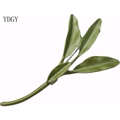 YDGY VINTAGE BROOCH green paint accessories overcoat with pins