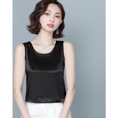 Korean Silk Top Women O-neck Satin Tank Tops Woman Sleeveless Black Tees Cami Sexy Halter Top Plus Size Elegant Women White Tops