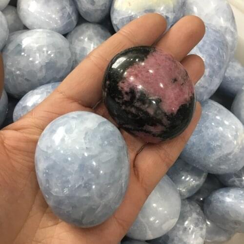 Natural Plum Blossom Tourmaline Crystal Stone Palm Stone Celestite Oval Stone For Healing