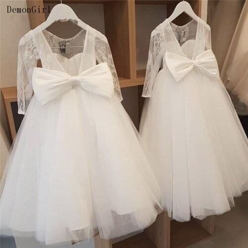 New Ivory White Flower Girl Dresses for Wedding with Bow Satin Lace Long Sleeve Princess First Communion Dress