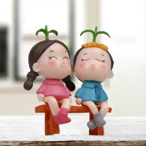 Miniatures Micro Landscape Gardening Decoration PVC Cartoon Stool Couple Landscaping Doll Ornament for Dollhouse