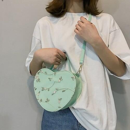 Lace Shoulder Bag Peach Heart Women Bags Embroidery Handbag Portable Girl Diagonal Bag Heart-shaped Chain Bag For Girl 2021 New