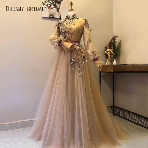 Embroidery Floral 3D Flowers Celebrity Dresses A Line Muslim High Neck Middle East Red Carpet Gowns Pleated Tulle Oscar Robes