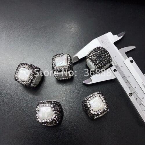 European and American popular square beads, retro fashion, pearl jewelry