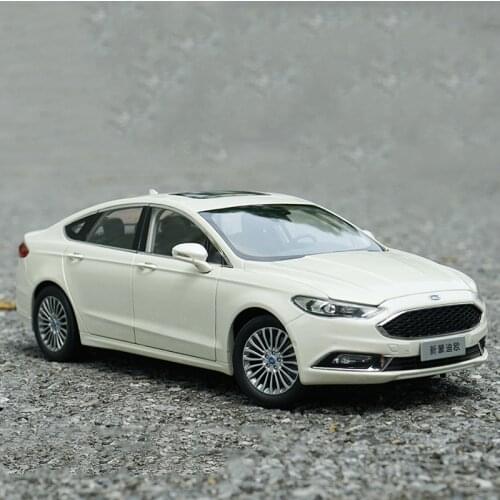 Diecast 1/18 Scale Changan Ford MONDEO 2017 Classic Coupe Alloy Car Model Collectible Decoration Gift Display Hot Toys Cars