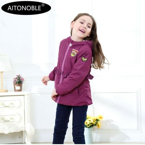 New Girls' Winter Jacket Windbreak Plus Velvet Thick Warm Windproof Kids Coats Mountaineering Hooded Waterproof with a Cute Bag