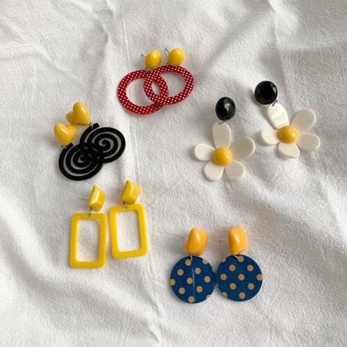 GorGor Stud Earrings Women Fashion Statement Acrylic Candy Color Matching Flower Creative Smart Elegant Party Jewelry EZ-884