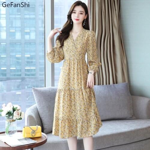 Womens Summer Autumn New Bohemian Floral V-Neck Loose Chiffon Long Sleeve Fashion Casual Elegant Girls Dress Sundress