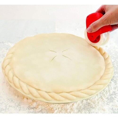 Kitchen Pizza Pastry Lattice Cutter Pastry Pie Decor Cutter Plastic Wheel Roller for Pizza Pastry Pie Crust Baking Cutter Tools