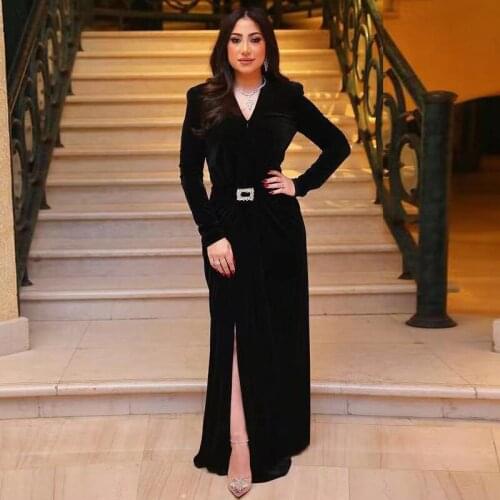 Black Velvet Mermaid Prom Dresses Front Split with Crystal Belt Formal Wear Long Sleeve V Neck Evening Gowns