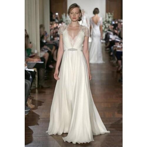 See Through Formal Celebrity Dresses A-line V-neck Chiffon Lace Beaded Long Evening Dresses Famous Red Carpet Dresses