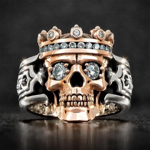New Trendy Skull In Hand Men Rings Skeleton King Crown Crystal Zircon Punk Male Finger Ring Dance Party Personality Jewelry