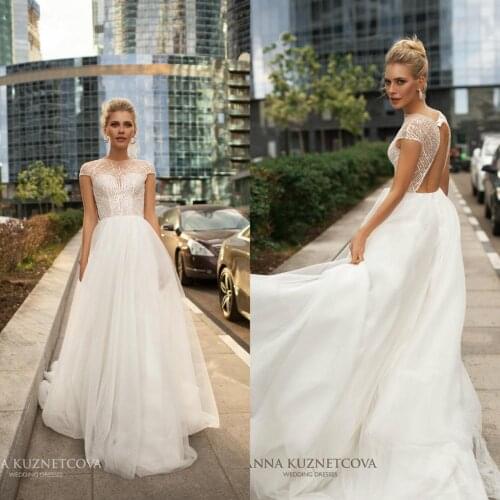 2021 Fashion Wedding Dresses Sleeveless Lace Tulle Bridal Gowns Custom Made Hollow Back Sweep Train A-Line Wedding Dress