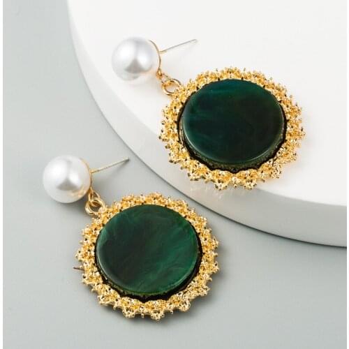 2020 Limited Rushed Tin Alloy Earing Han Edition Temperament Circle Pattern Sheet Acrylic Acid Eardrop Alloy Earrings Needle