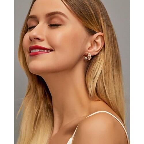 Modyle 2020 New AAA Zircon Star Moon Stud Earrings for Women Korean Minimalist Earrings Jewelry Accessories