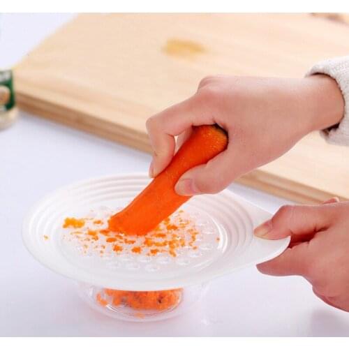 1Pcs Plastic Novelty Garlic Press Manual Garlic Meat Grinder Chopping Garlic Tools Curve Fruit Vegetable Tools Kitchen Gadgets