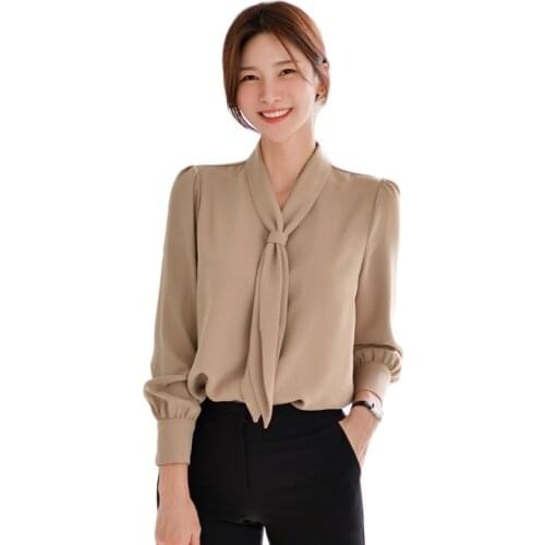 2021 Autumn Clothing New Blouse Womens Top Scarf Stylish Elegant Temperament Ioose Version of Professional Shirt OL Pure Color