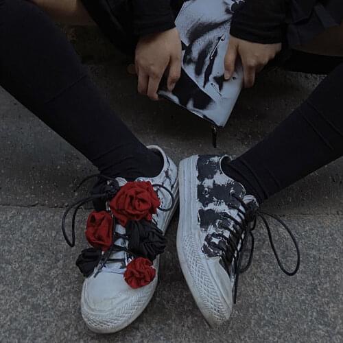 France Low-cut Canvas Shoes Women 2021 New Spring Student Board Shoes Hand Painted Graffiti Ulzang Casual Shoes Women Trend