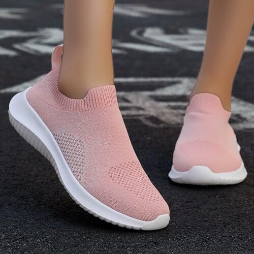 Outdoor Light Mesh Athletic Woman Sport Shoes Breathable Womens Running Shoes Leisure Sneakers Ladies Walking Jogging Soft