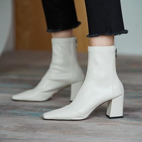 Pointed Toe Ankle Boots Women Pumps Solid Color Square Heel Martin Boots Solid Color Patent Leather High Heel Shoes Ladies Shoes