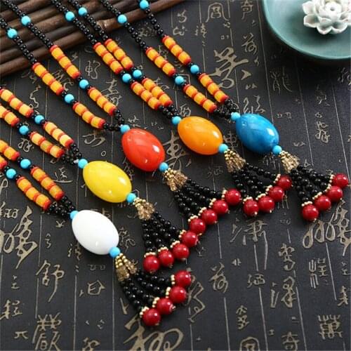 Classic Women Pendant Necklace Retro Beeswax Drop Necklace Accessories Beads Long Sweater Chain Jewelry Wholesale