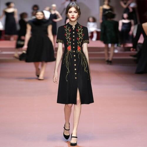Runway new Stand collar short sleeve retro positioning embroidered button decorative slim dress 210623MM01