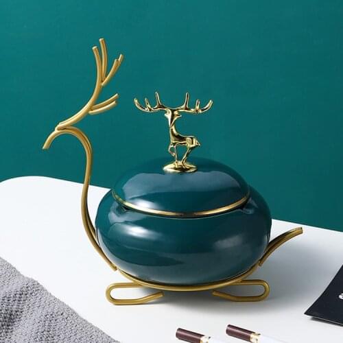 Modern Golden Deer Ceramic Ashtray Large-capacity Windproof Ashtray Office Living Room Storage Luxury Ashtray Gift for Boyfriend